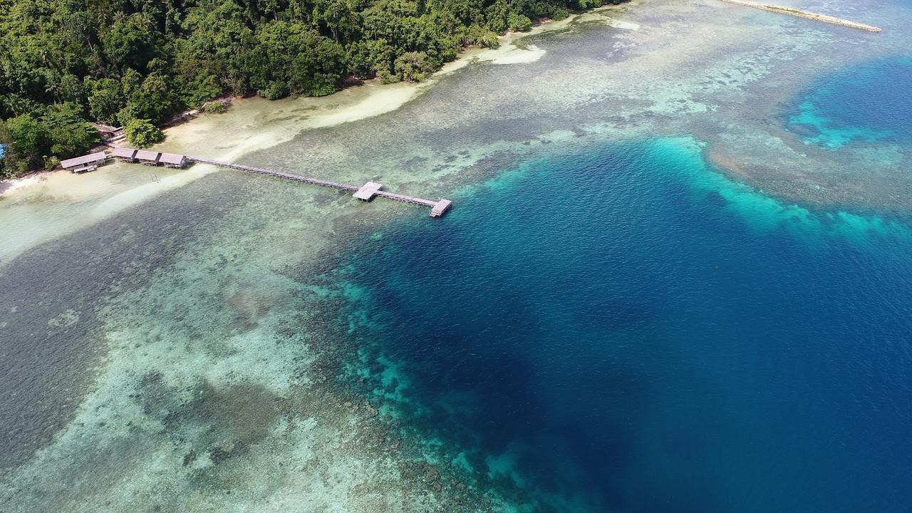Hamueco Dive Resort Raja Ampat Rabia Kültér fotó