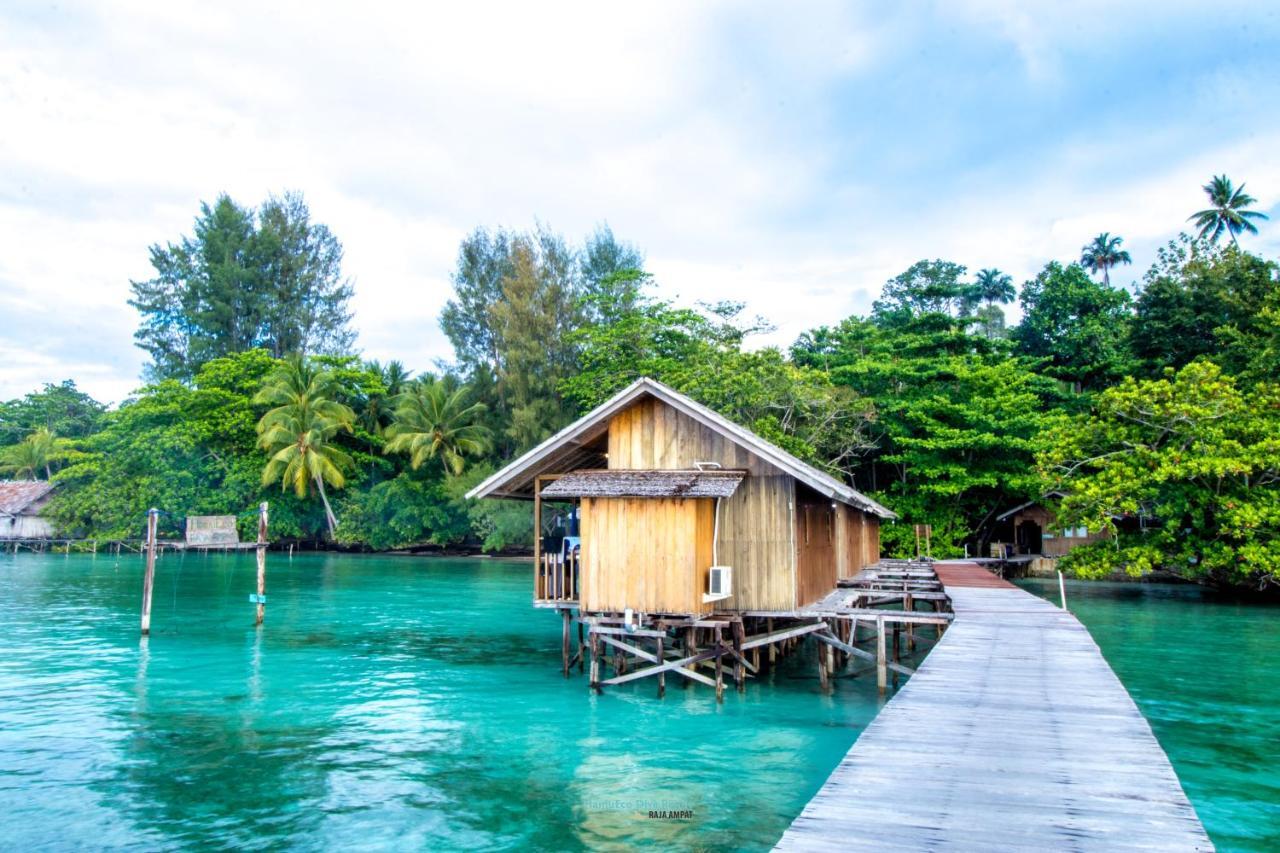 Hamueco Dive Resort Raja Ampat Rabia Kültér fotó